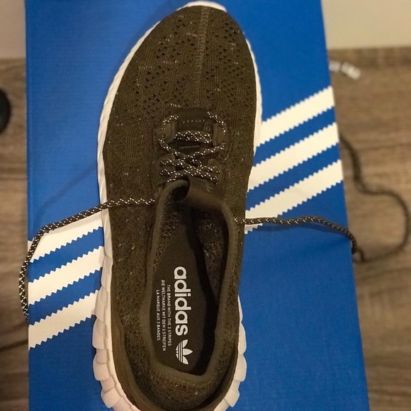 New Adidas Tubular Doom Sock - Picture 4 of 6